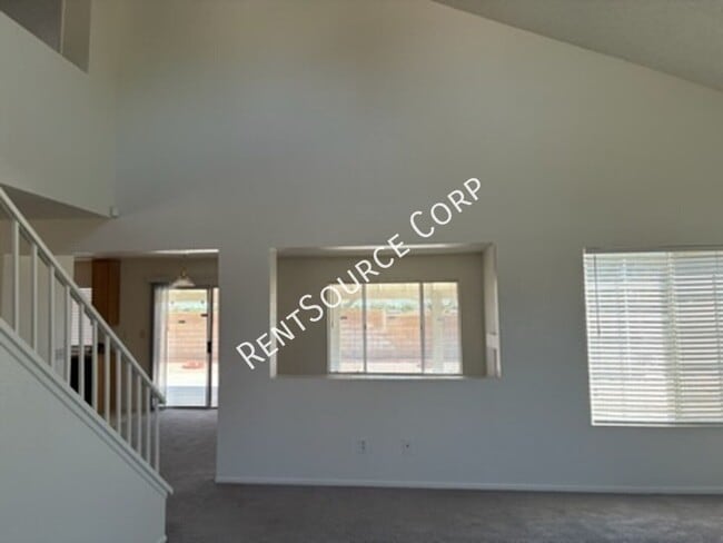 Building Photo - 3156 Discovery Way