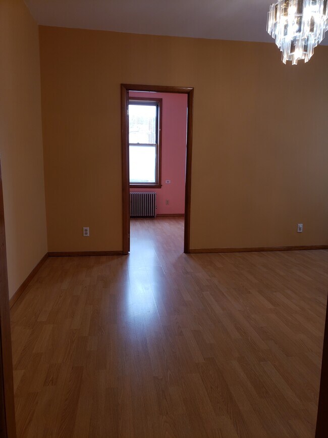 Building Photo - 1860 Bay Ridge Pkwy
