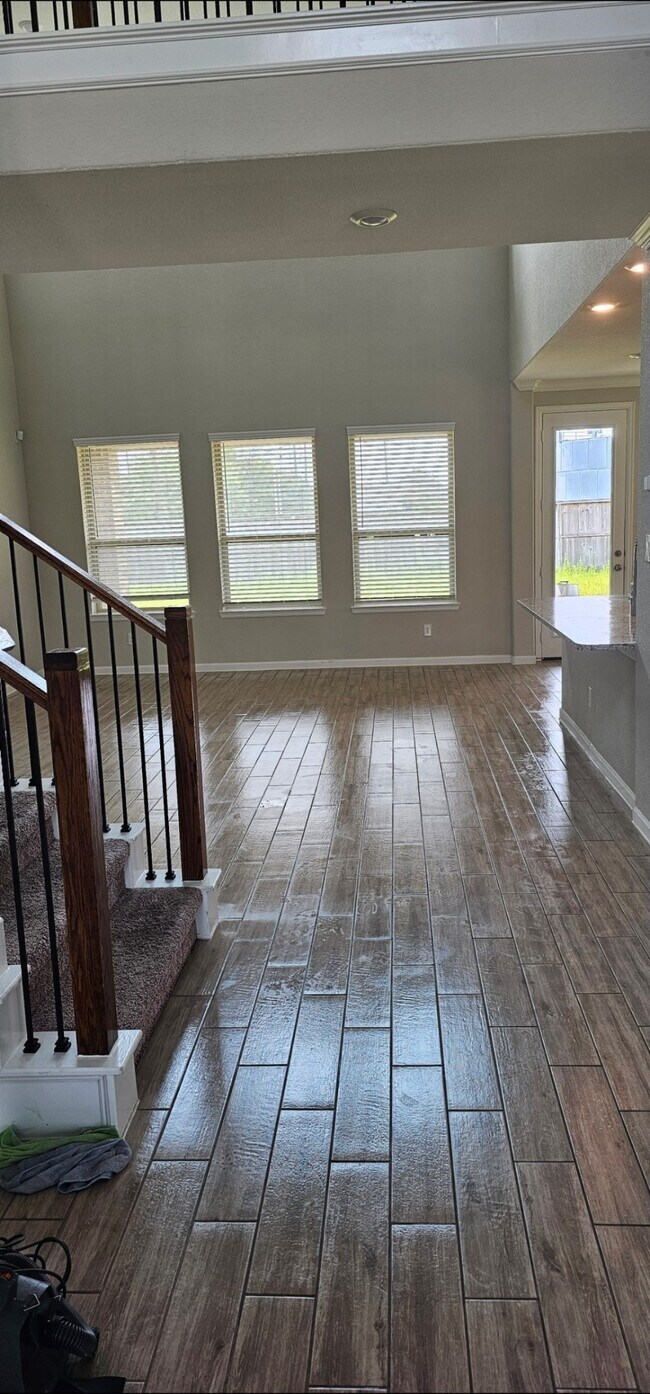 Foto del edificio - 2907 Velda May Dr