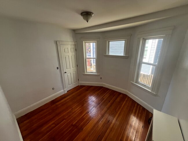 Foto del edificio - 420 Talbot Ave