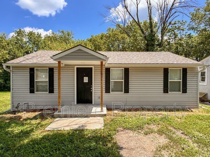 Foto principal - 611 N Hocker Ave