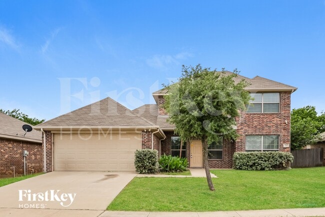 Building Photo - 15630 Gatsby Ln