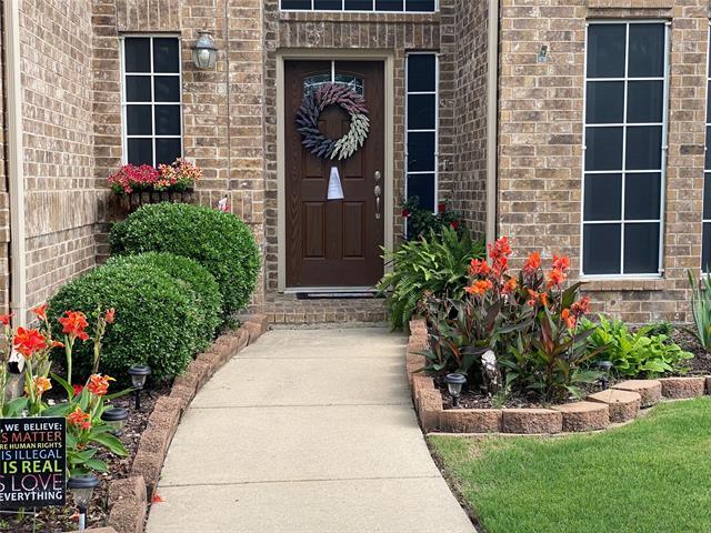 Building Photo - 14 Hideaway Ct