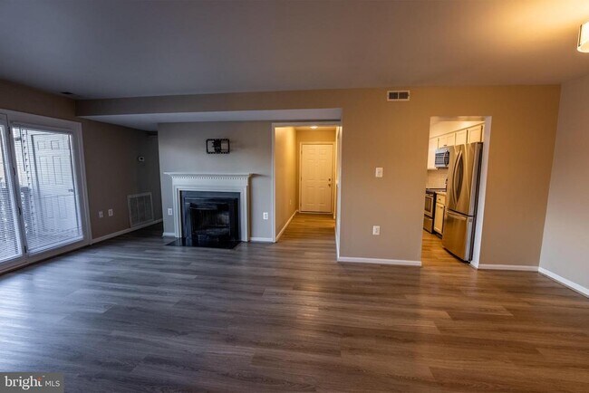 Foto del edificio - 9924 Grapewood Ct