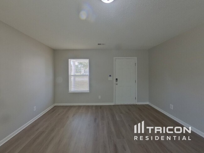 Foto del edificio - 845 Wickham Ln