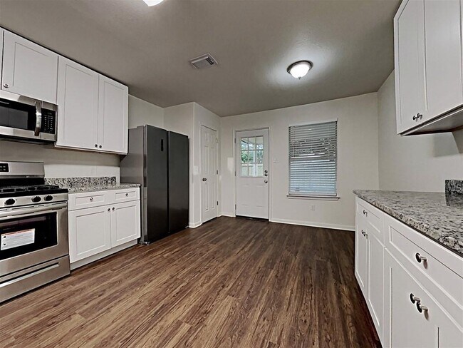 Foto del edificio - 23507 Hidden Maple Dr