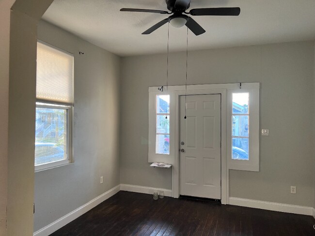 Building Photo - 2560 N Tonti St