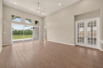 Building Photo - 27003 Estella Mdw Ln