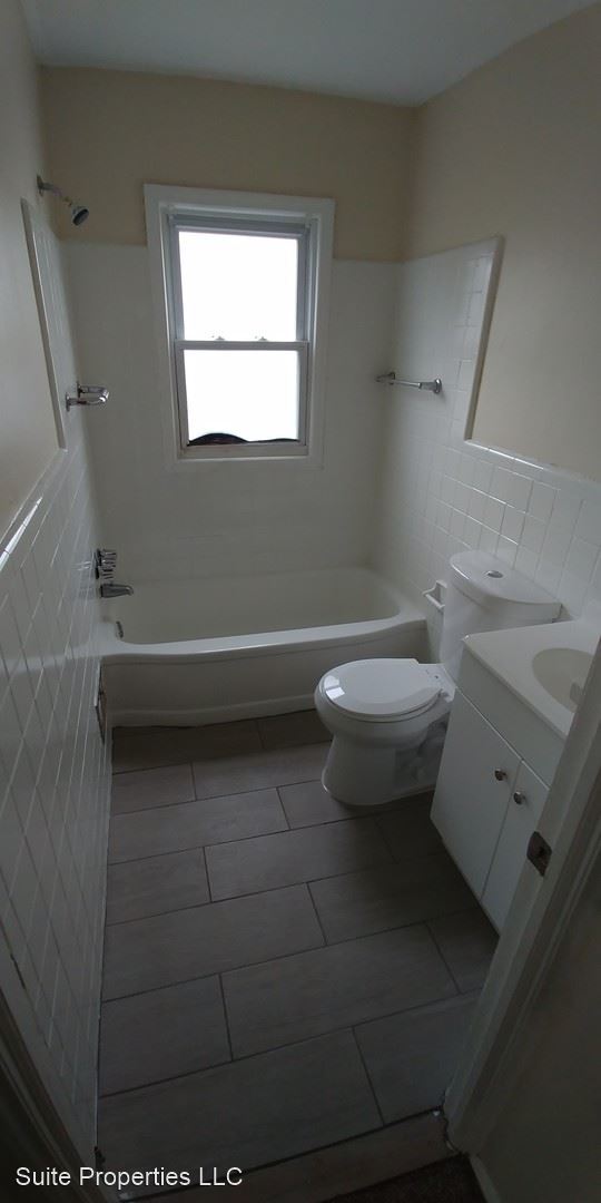 Building Photo - 3 br, 1 bath House - 19394 McCormick St