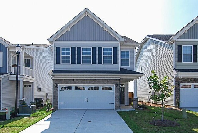 Building Photo - 421 Hosea Ct