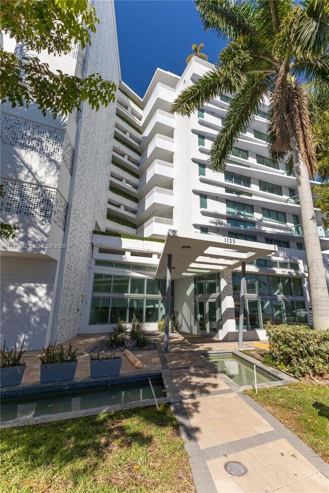 Foto del edificio - 1133 102nd St