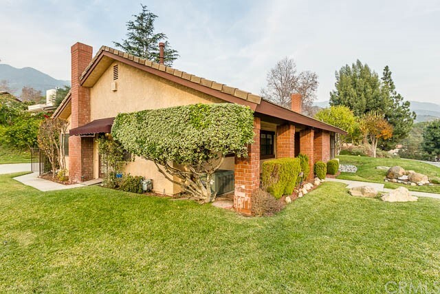 Building Photo - 233 Canyon Crest Dr