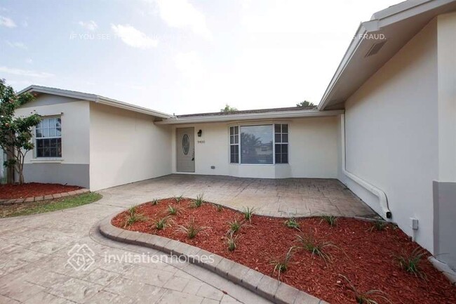 Foto del edificio - 9400 NW 19th St