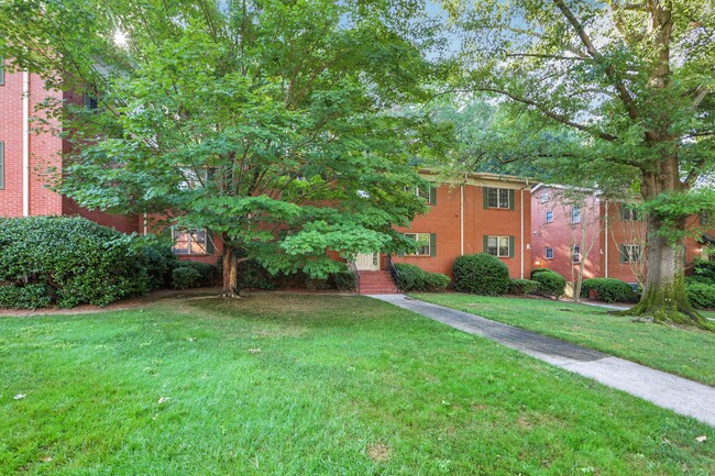Building Photo - 430 Lindbergh Dr NE