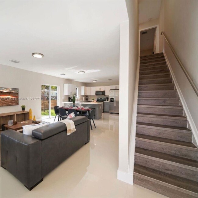 Foto del edificio - 1391 NW 38th St