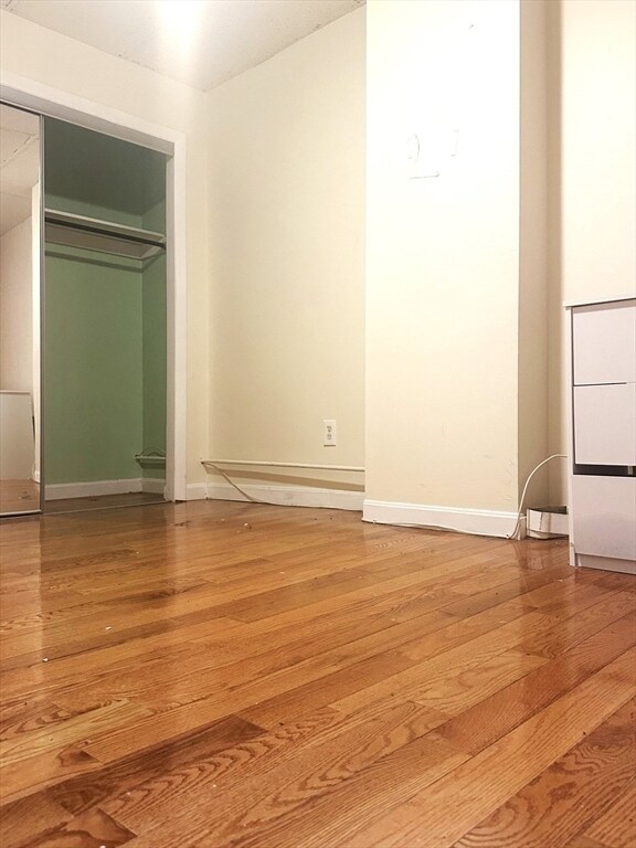 Building Photo - 9 Bowdoin St