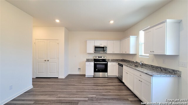 Building Photo - 14363 Elkhorn Crest