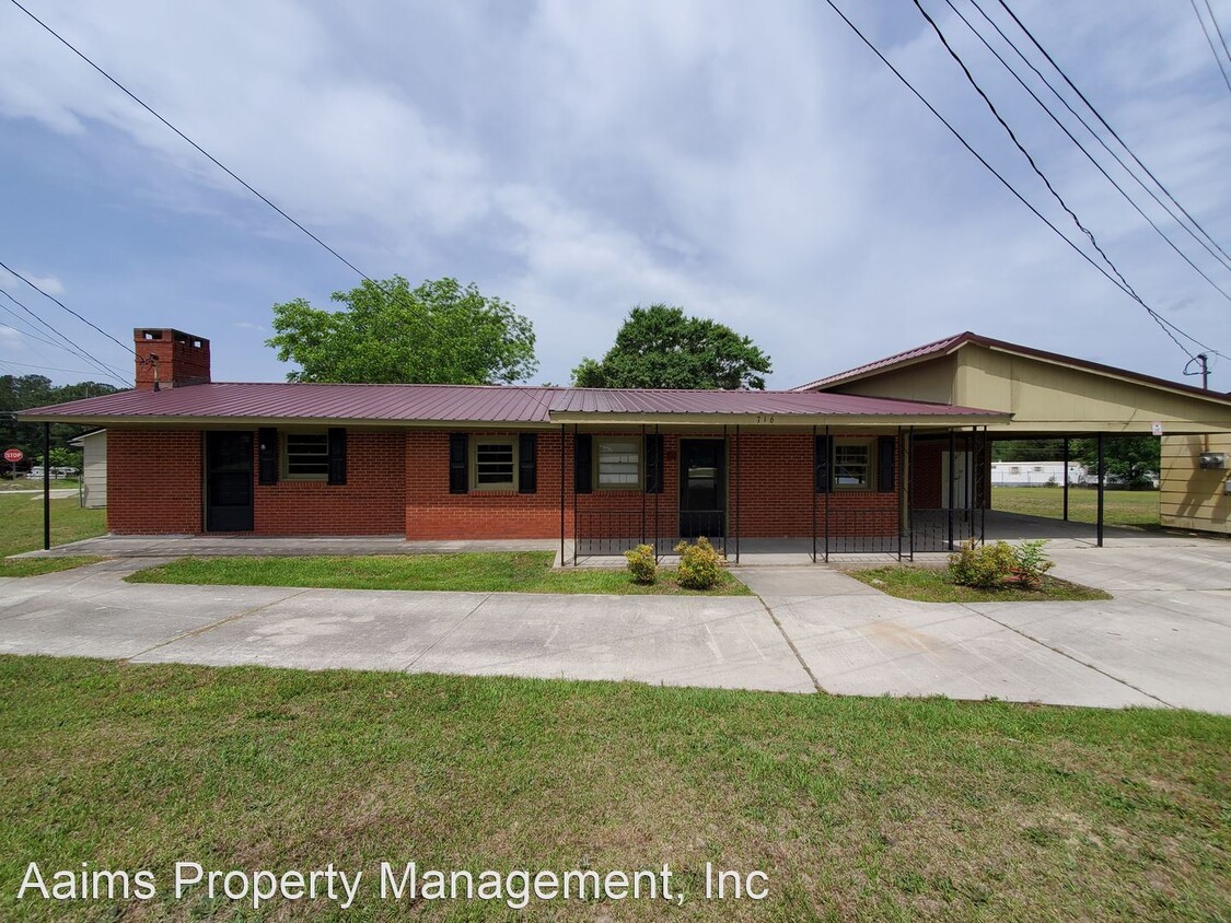 3 br, 1 bath House - 716 Eva Circle - 3 br, 1 bath House - 716  Eva Circle