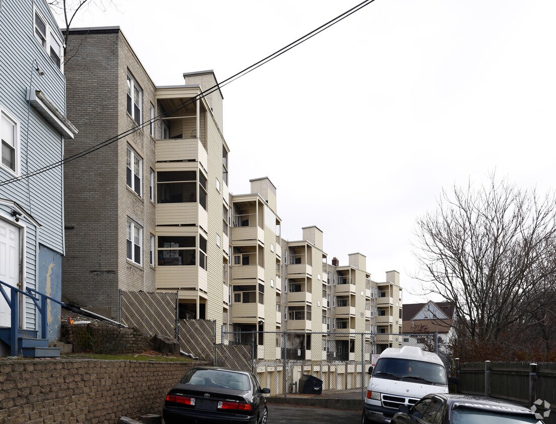 Harborview Apartments Apartments in Chelsea, MA