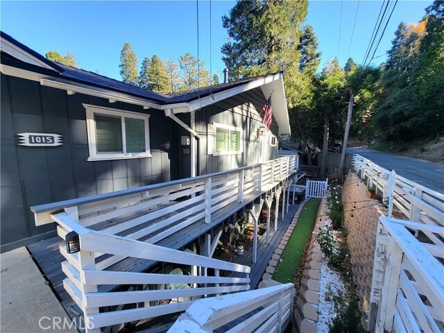 Foto del edificio - 1015 Nesthorn Dr