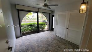 Building Photo - 2 br, 2 bath  - Pines of Springtree