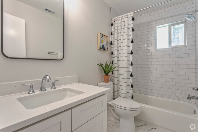 Interior Photo - The District Apartment Homes