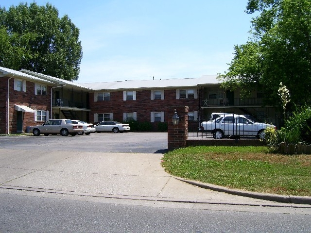 Foto del edificio - Pollack Apartments
