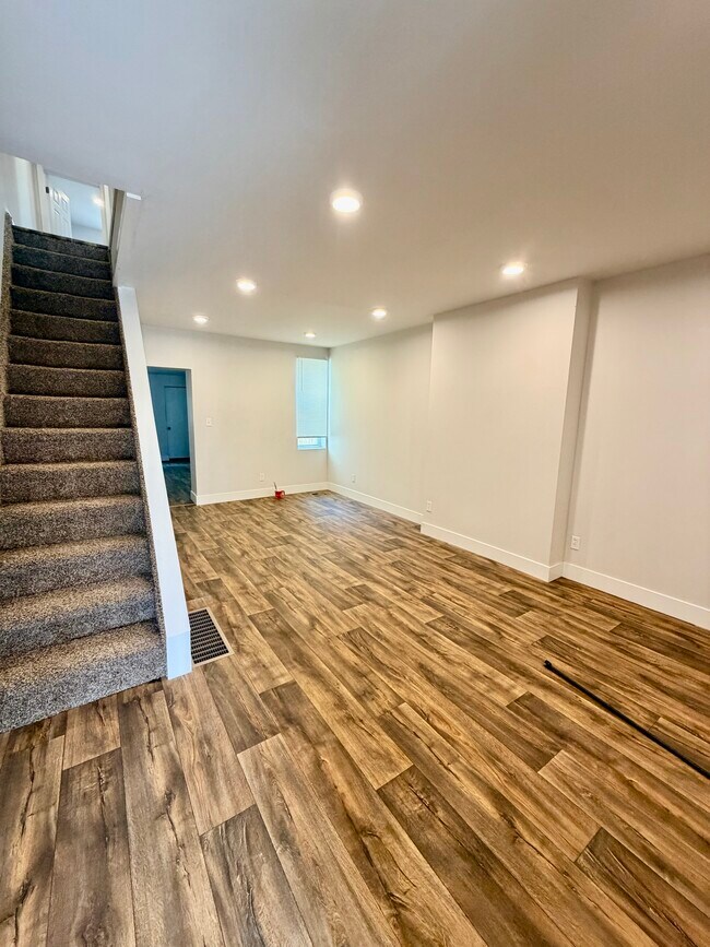 Foto del edificio - 2073 Pickwick St