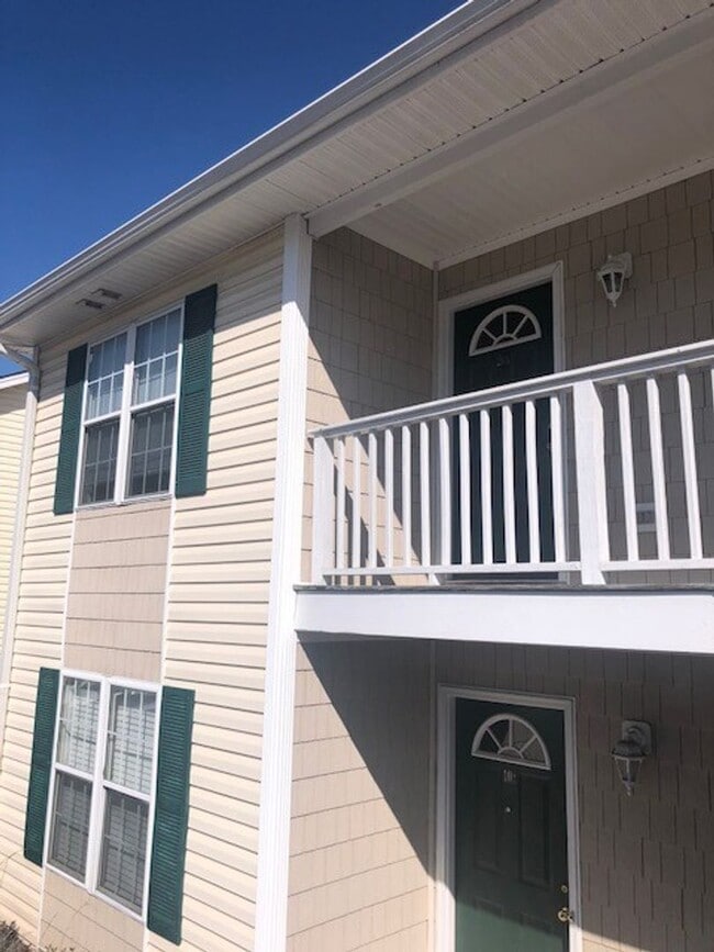 Q201 - Q201 Apartment