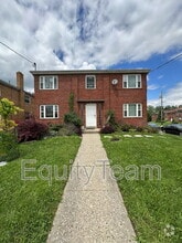 Building Photo - 3918 E Gatewood Ln