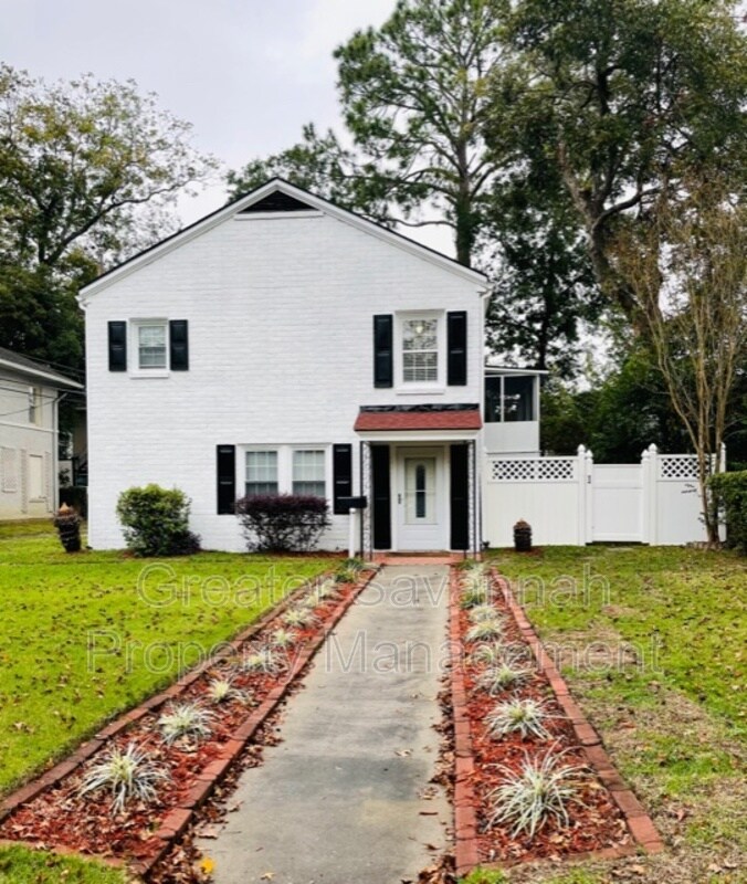 2511 Reynolds St Unit B, Savannah, GA 31401 Condo for Rent in