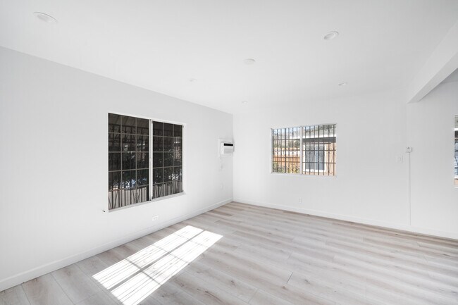 Foto del edificio - 7565 Apperson St