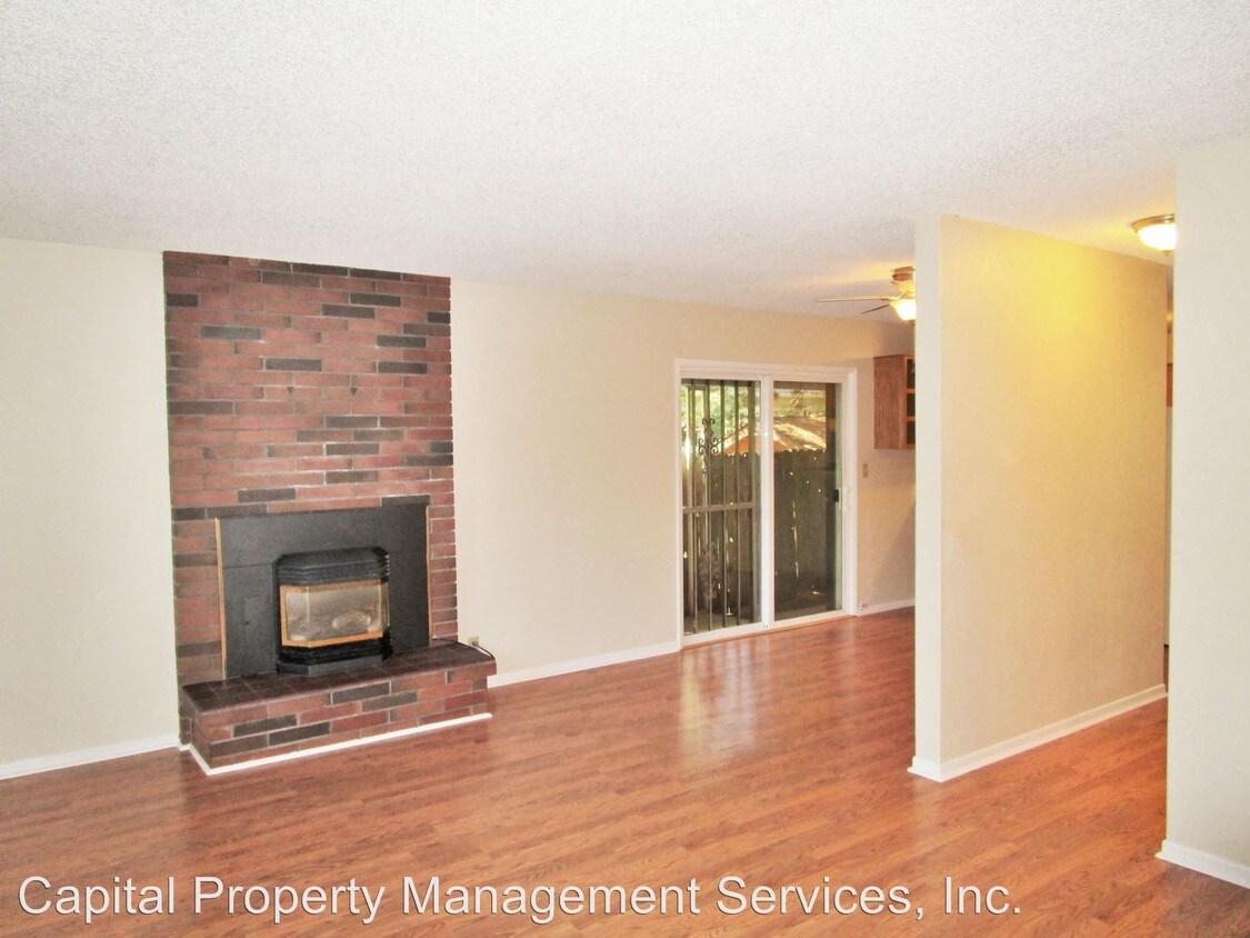 Primary Photo - 2610 NE Clackamas St