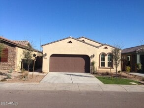 Building Photo - 3535 S Jasmine Dr