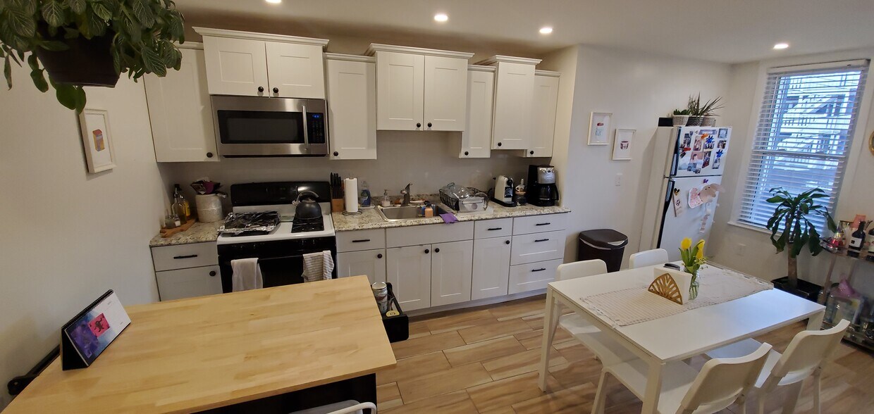 Foto principal - 223 Maverick St
