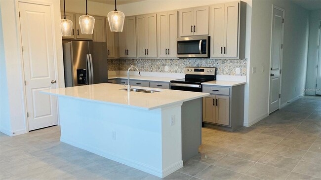 Building Photo - 1621 Pelican Dr