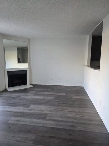 Building Photo - 1632 N Formosa Ave