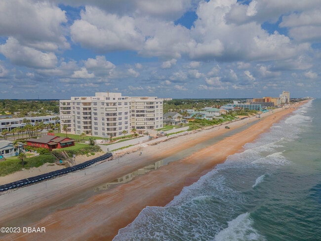 Building Photo - 395 S Atlantic Ave