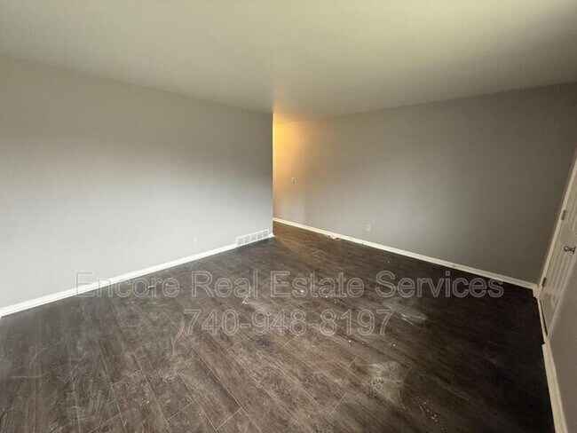 Foto del edificio - 1324 Fenceway Dr