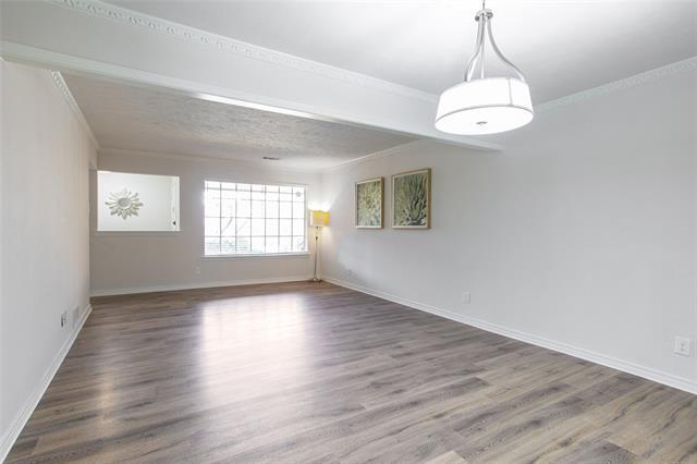 Building Photo - 9120 Villa Park Cir