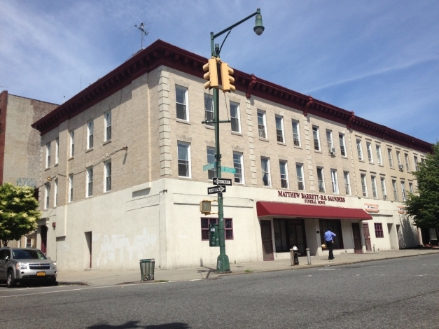 Primary Photo - 1198-1206 Nostrand Ave