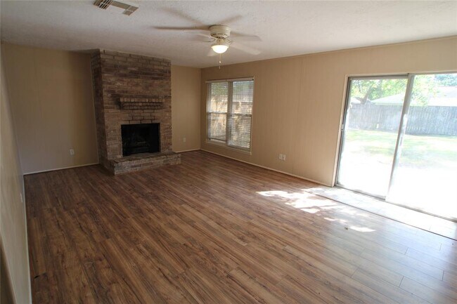 Foto del edificio - 2634 Heritage Colony Dr