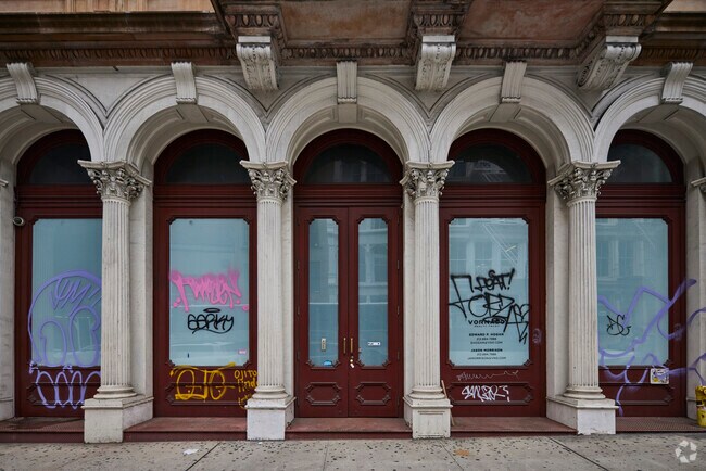 Foto del edificio - 443 Broadway