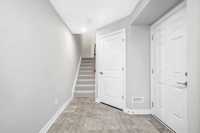 Building Photo - 334 Mountain Sorrel Way