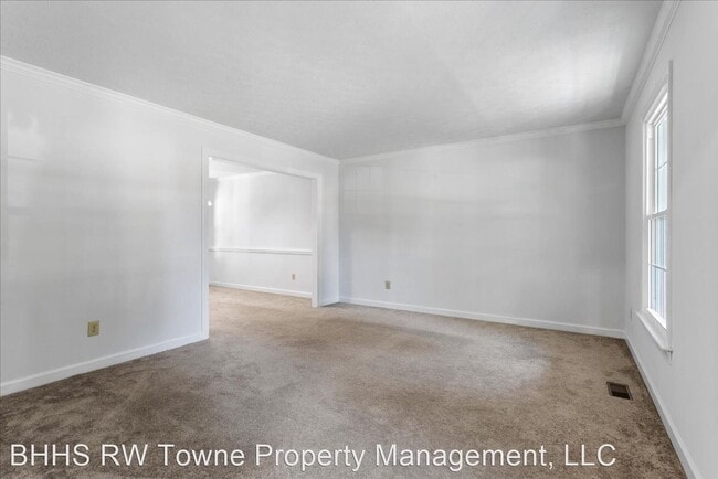 Building Photo - 4 br, 2 bath House - 111 Gardenville Drive