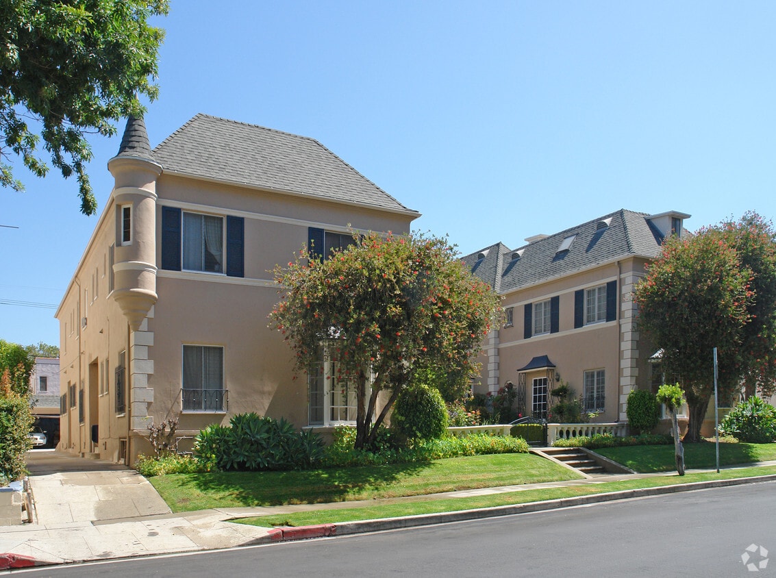Primary Photo - 6427-6431 Orange St