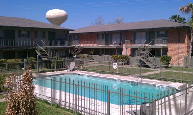 Primary Photo - Spring Creek Apartments