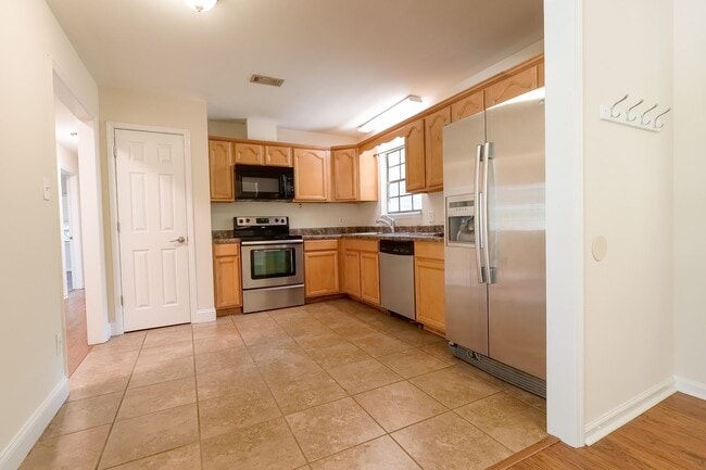 Building Photo - 3 BR 2 bath home in Troy