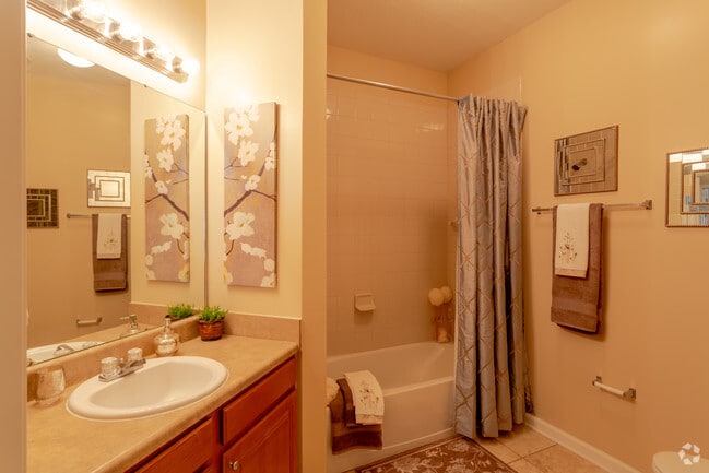 2BR,2BA - Cypress Cove Apartment Homes