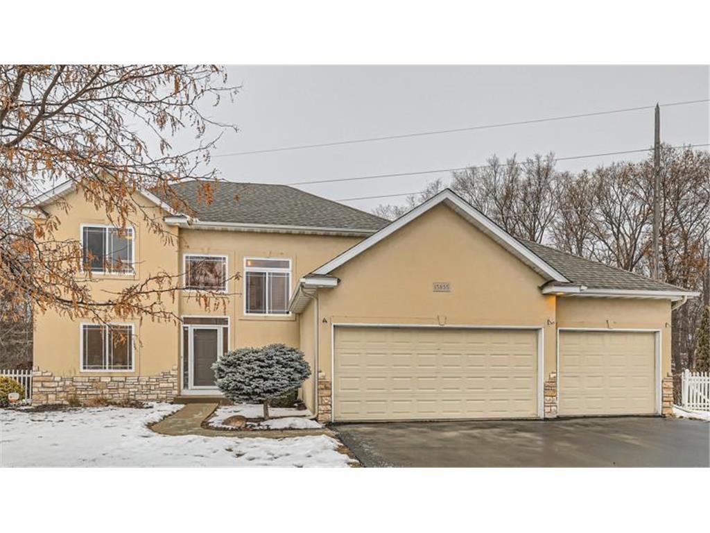 Foto principal - 15855 Kendale Dr